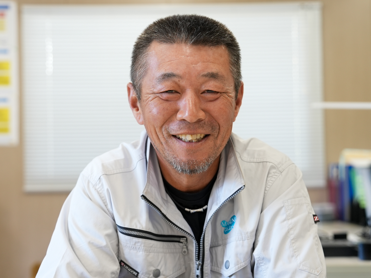 丸二運輸建設株式会社 佐藤チーフ